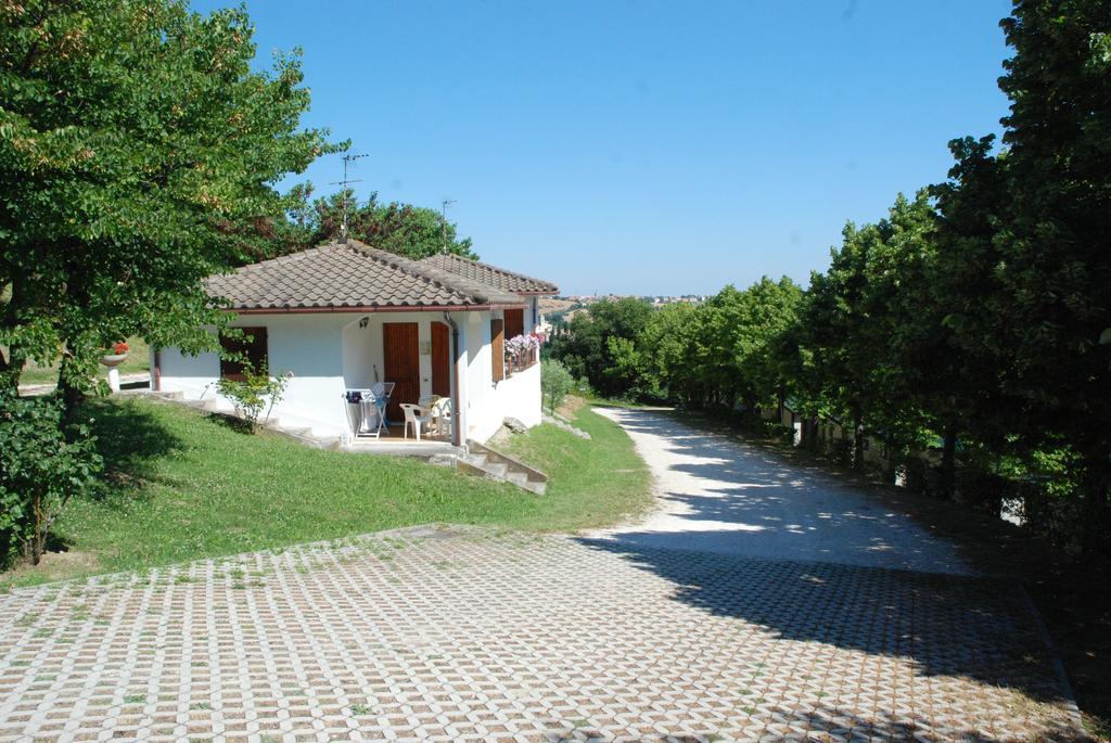 Camping Village Mar Y Sierra San Costanzo Экстерьер фото