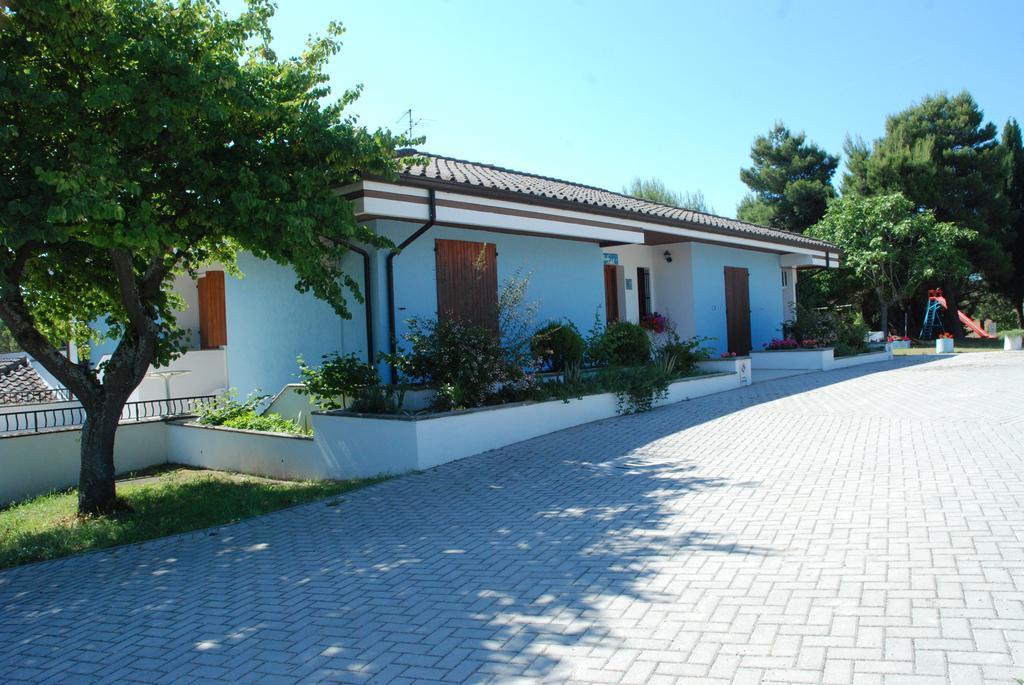 Camping Village Mar Y Sierra San Costanzo Экстерьер фото