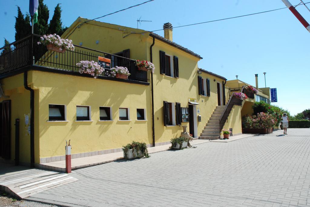 Camping Village Mar Y Sierra San Costanzo Экстерьер фото