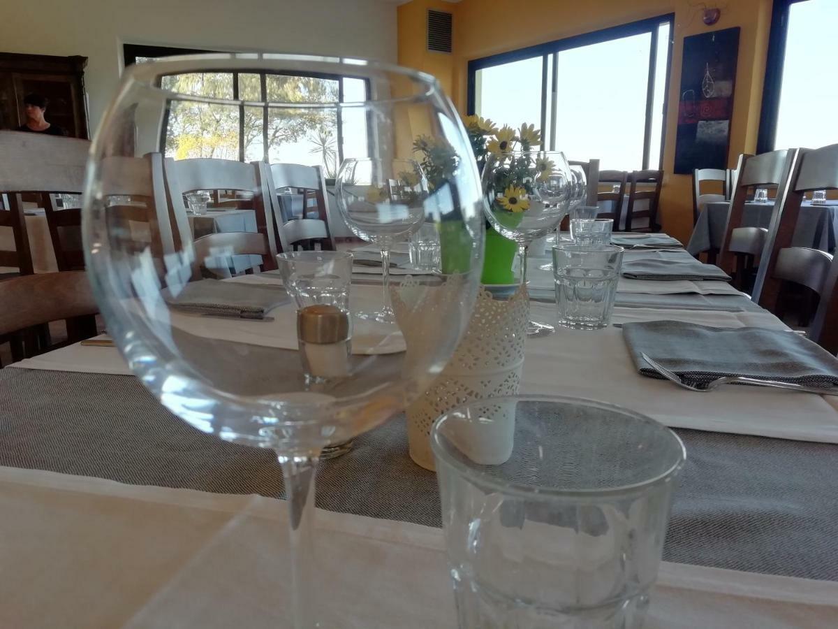 Camping Village Mar Y Sierra San Costanzo Экстерьер фото