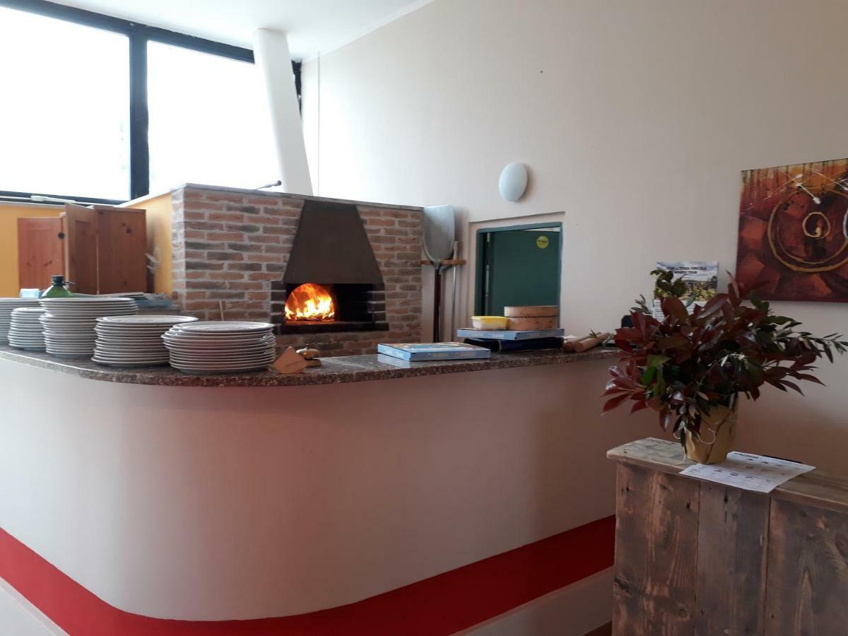 Camping Village Mar Y Sierra San Costanzo Экстерьер фото