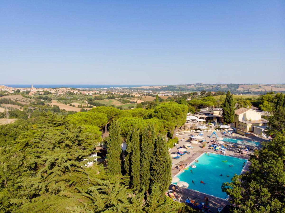 Camping Village Mar Y Sierra San Costanzo Экстерьер фото